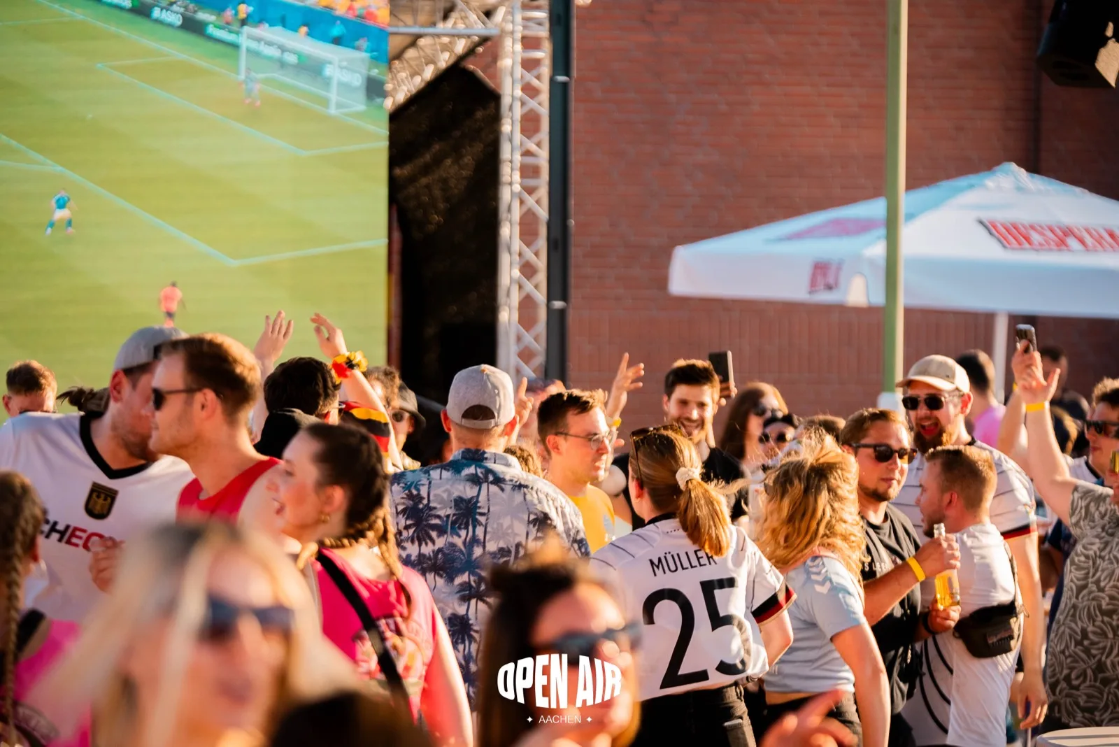 Ballermania + WM Public Viewing 2026 — Open Air Aachen (Foto 86)